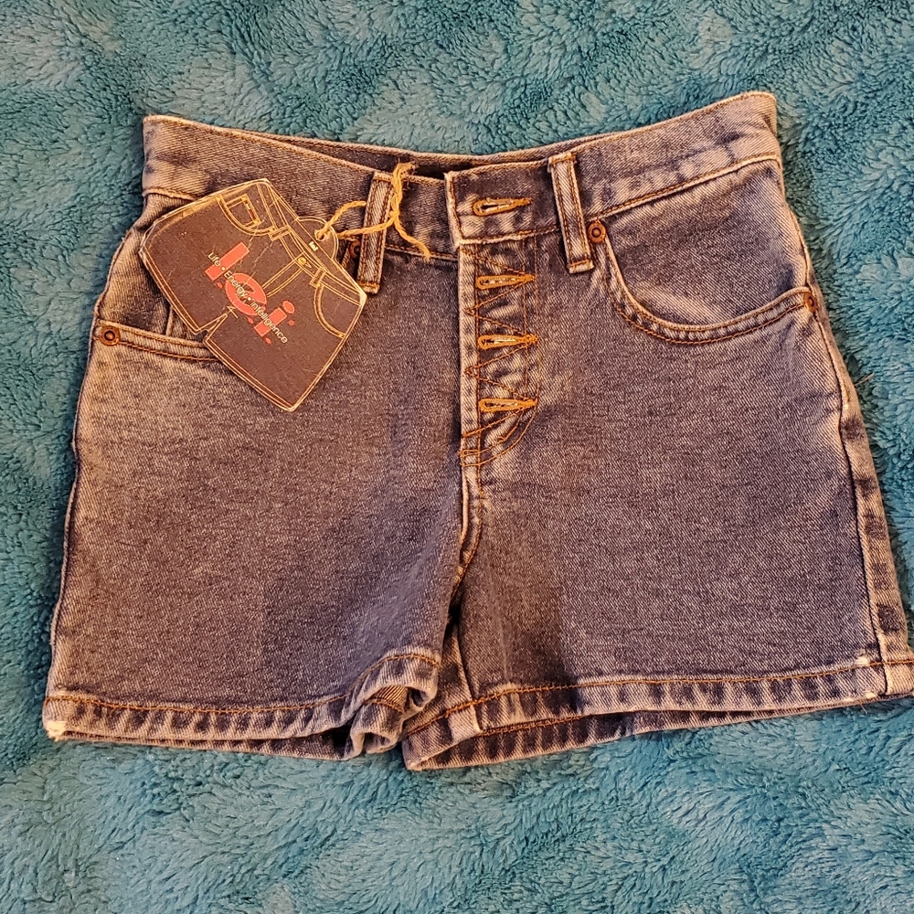 LEI JEAN SHORTS BNWT